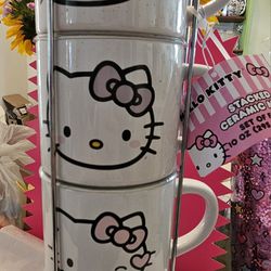 Hello Kitty Cup Tower