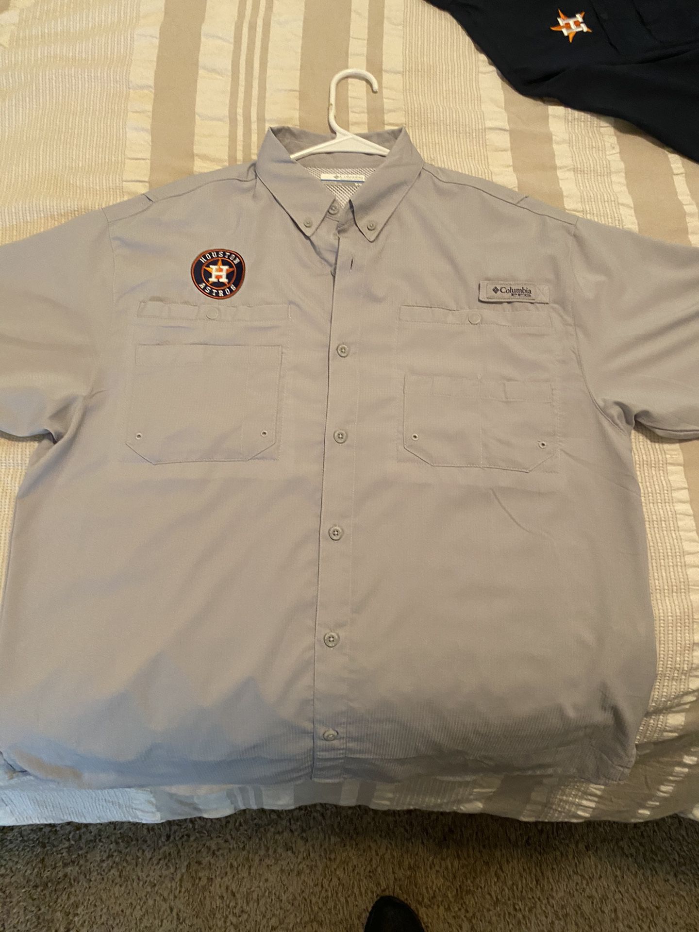 Houston Astros Columbia Fishing shirt medium for Sale in Houston, TX -  OfferUp