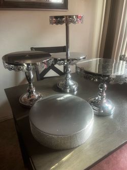 Dessert trays