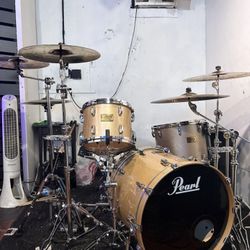 Pearl Masters Studio Birch Drum Set