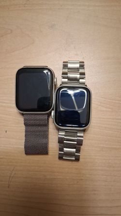 APPLE WATCHES