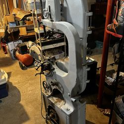 Walker Turner 16” Metal Bandsaw