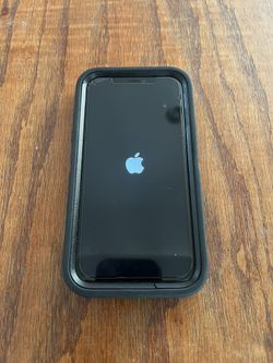 iPhone 11 With Otter box Case