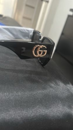 Gucci Black Sunglasses with GG Logo