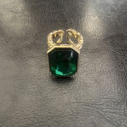 Green Rhinestone Ring 