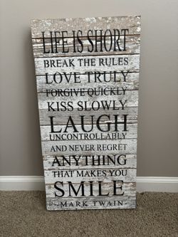 Rustic Wooden Quote Sign – Farmhouse Home Décor (Great Condition)