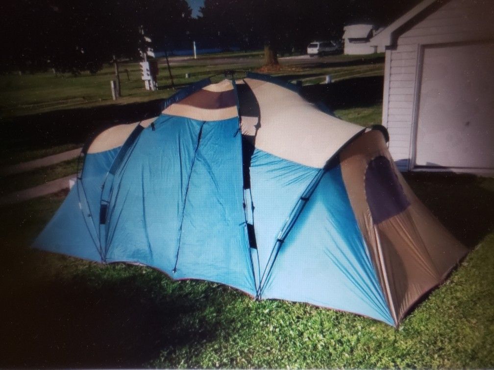 Greatland, 4 Room Insta Tent