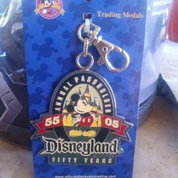 DISNEYLAND 50 YEARS TRADING PIN