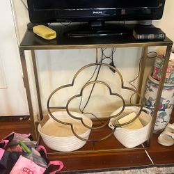 Black And Gold Table 