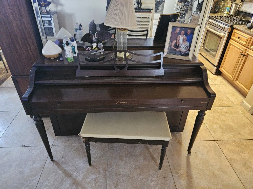 Acrosonic Up Right Piano