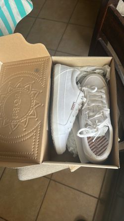 Taos ( 2 pair of shoes)