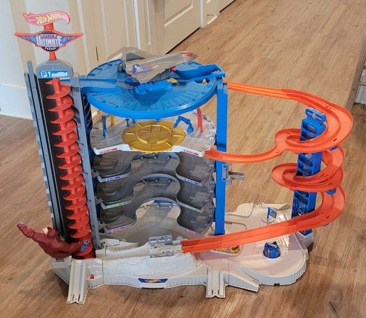 Hot Wheels Super Ultimate Garage