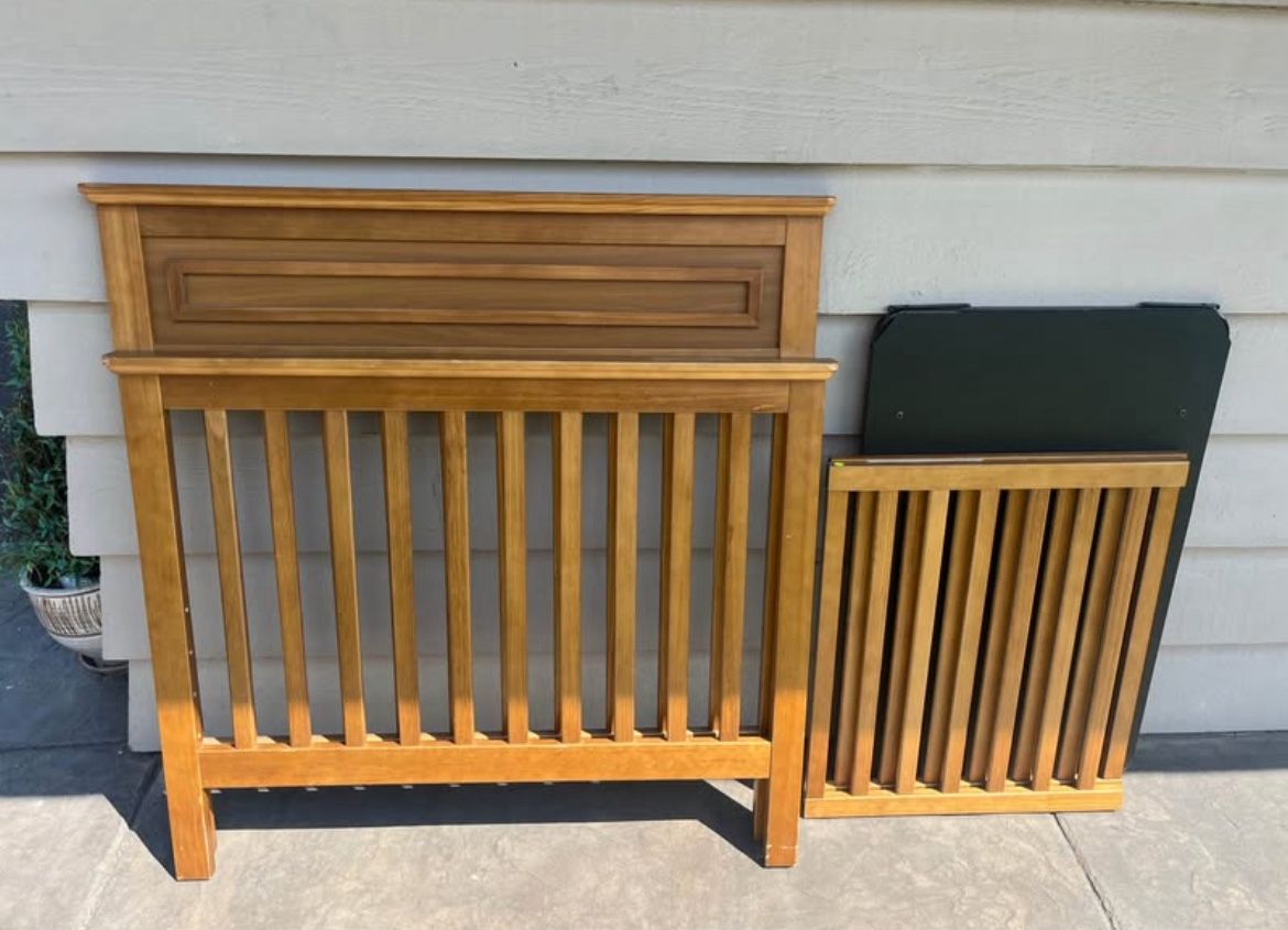 Free Space Saver Crib/Twin Headboard