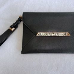 Stella & Dot Black Clutch, Wristlet