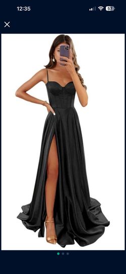 Luxurious Satin Floor-Length Dress – Brand New with Tags!