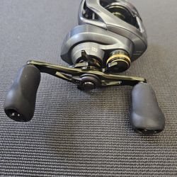Shimano Curado DC 151HG Casting Reel