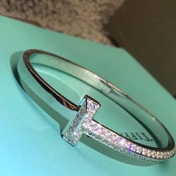 Bracelet 🎁 perfect gift for mom