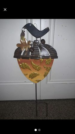 Very cute fall yard stake