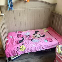 Crib With Mattress 