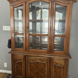 China Cabinet & Table