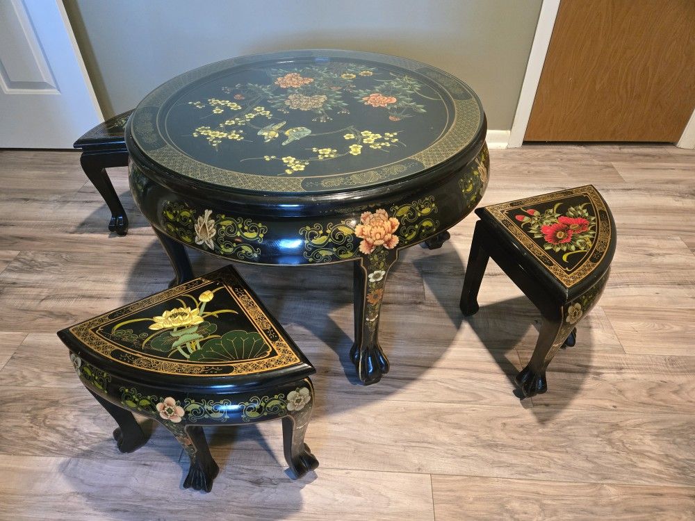 Chinese Black Lacquer Circular Tea Table W 4 Seats 