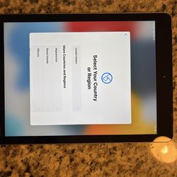 I Pad 6th generation