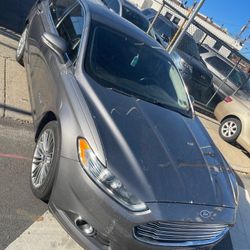 2013 Ford Fusion Hybrid