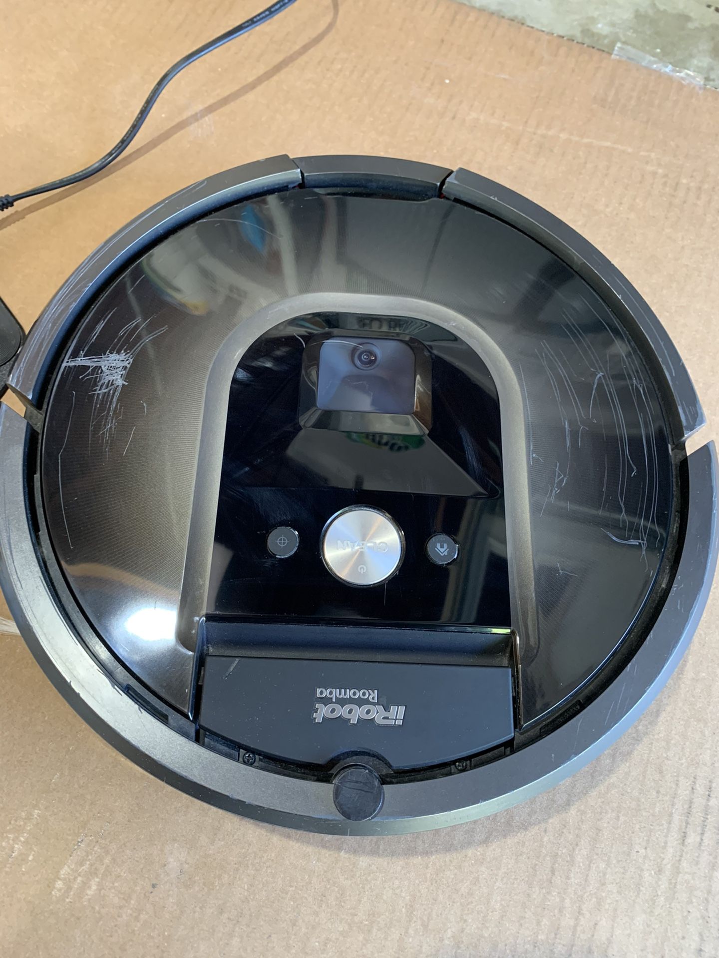 iRobot Roomba 980 Wi-Fi Connected Robot Vacuum
