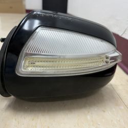 Mercedes Ml350 Left Side Mirror 