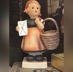 Original Vintage Porcelain Goebel Hummel Meditation Figurine W. Germany MARKED