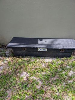 Husky tool box