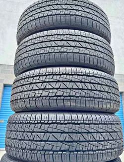 265/65/17 Firestone set de Tires con 80% de vida las 4