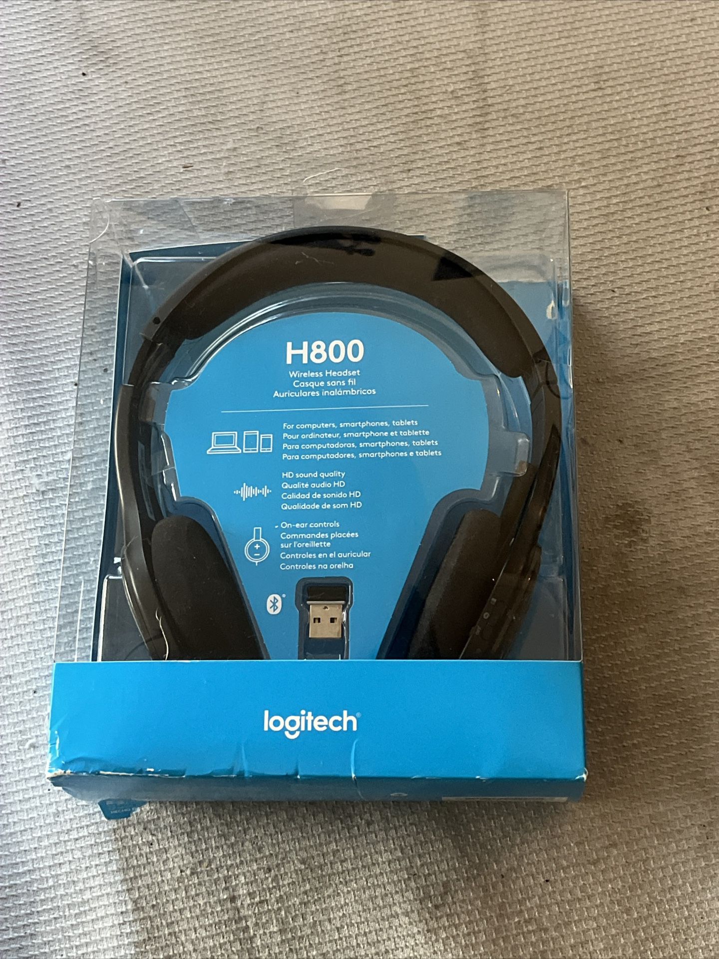 Logitech H800 Black Wireless Over The Head Headset with Mic & USB Receiver(2)
