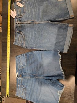 Women Size 10p Nine West, New 10 Bermuda Short