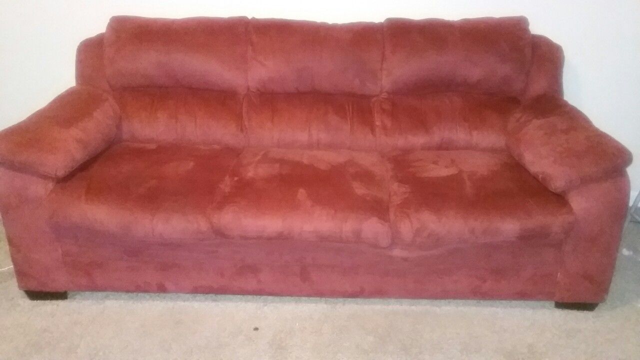 QUEEN SIZE PILLOW TOP MATTRESS