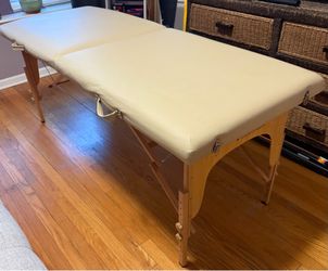 Adjustable Massage Table