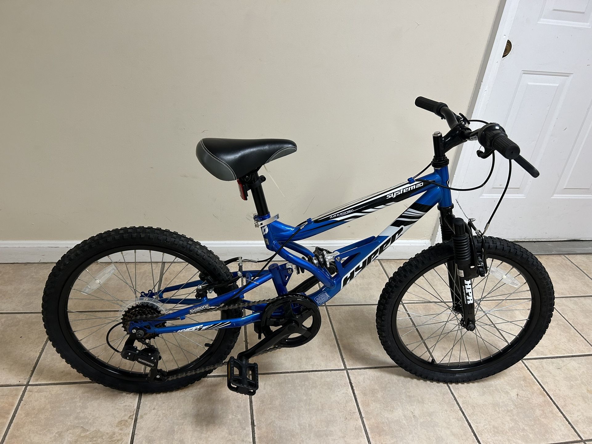 Need Gone Fast! Mountain Bikes And Bike Tow Rack (check Description For Prices)