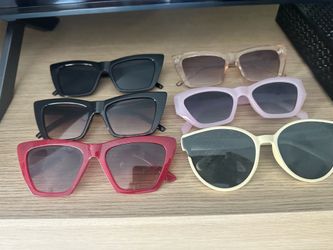 6 pair of sunglasses