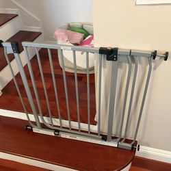 Baby Gate Dream Baby 