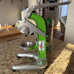 La Providencia citrus juicer
