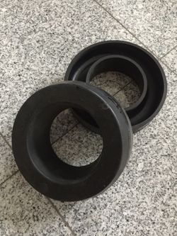 Daystar 1.5in Front Lift KG09100BK