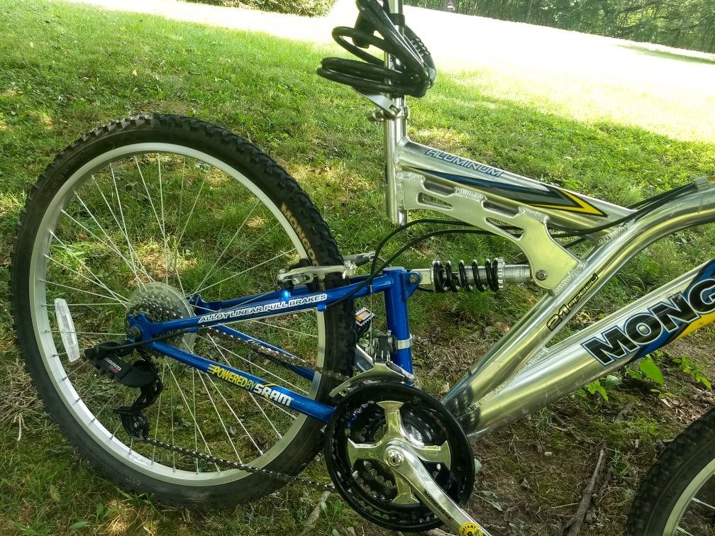 Bicicleta mongoose rodada online 26 de aluminio