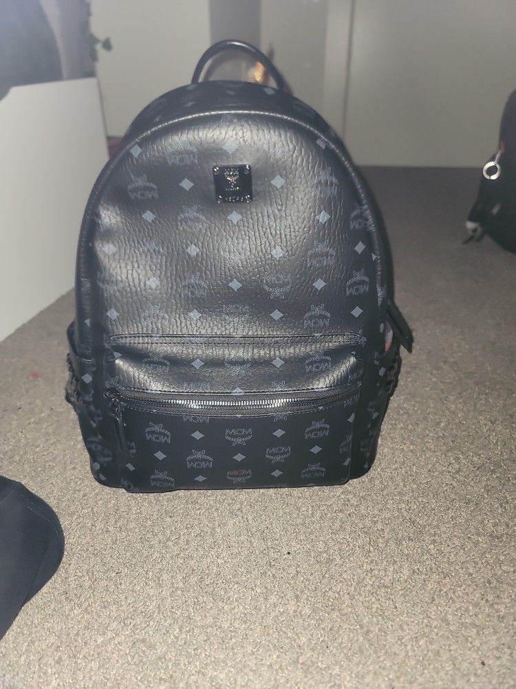 MCM BAG BLK