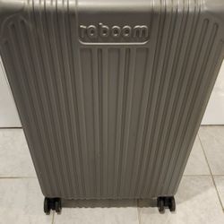 Luggage 27" Suitcase