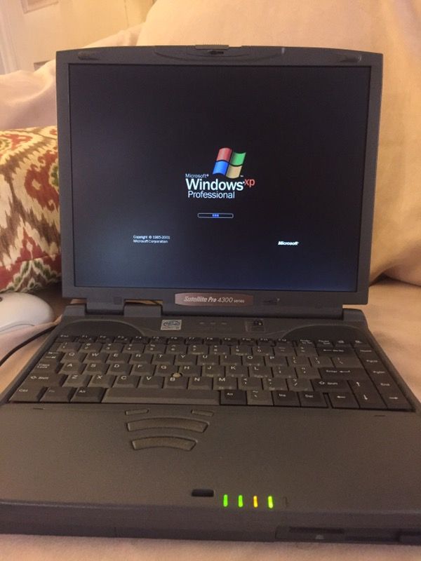 Toshiba Satellite Pro 4300 Series Laptop