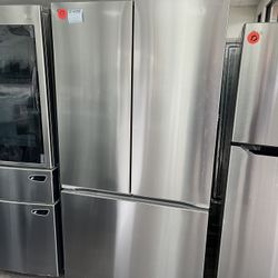 $1499 LG Counter Depth 27 Cu Ft French Door Fridge, 1 Yr Warranty