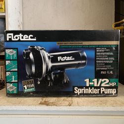 1-1/2 HP sprinkler pump New in box