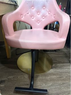 beauty salon chair