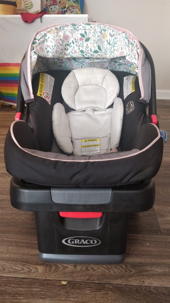Graco SnugRide SnugLock 30 Infant Car Seat