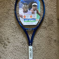 Yonex Ezone 100SL Tennis Racket